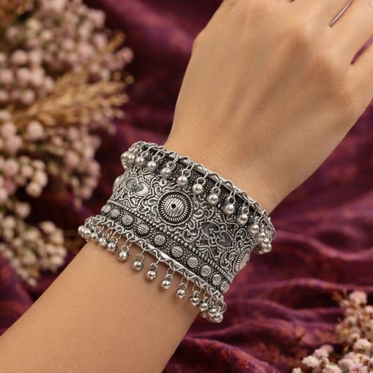 Rajwada Oxidised Ghungroo Kada