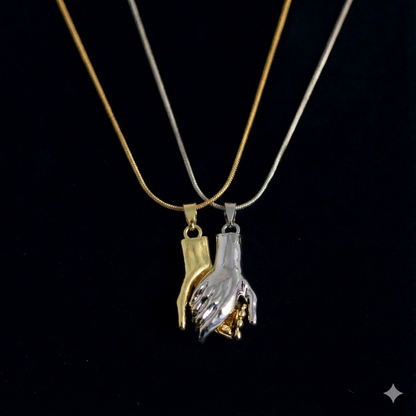 Couple Hands Pendant set
