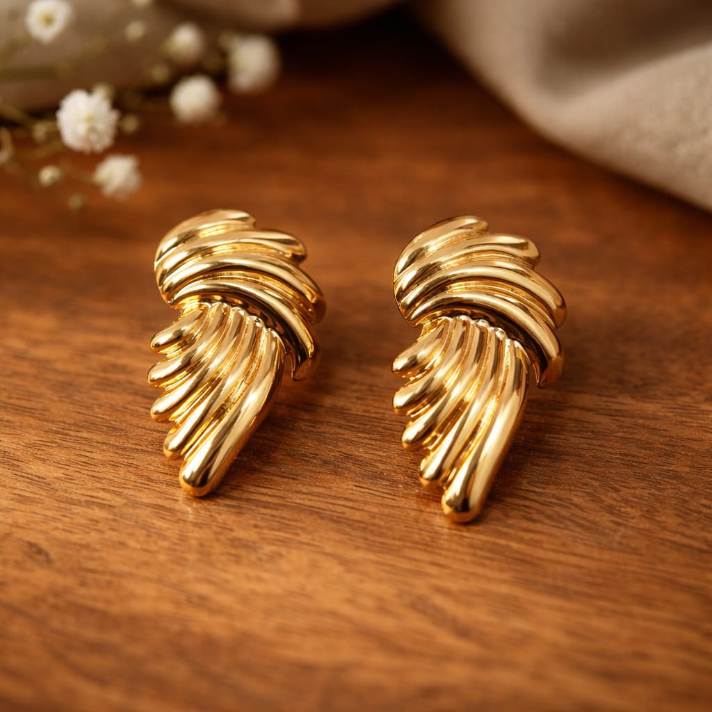 Golden Twist Shell Studs