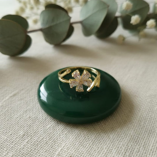 Golden Leaf Crystal Flower Ring